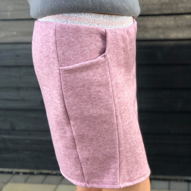 Rock DIVIDED Schnittdeern Strickstoff Kai rosa mit Glitzergummi
