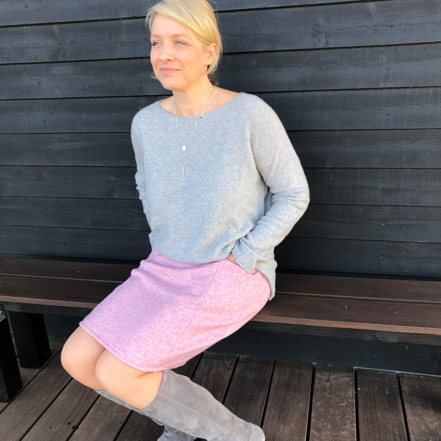 Rock DIVIDED Schnittdeern Strickstoff Kai rosa mit Glitzergummi