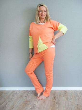 Kombination PIECES Pulli und Hose HYGGE