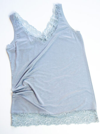 LACE-Top mit V-ausschnitt aus Spitze | schnittdeern