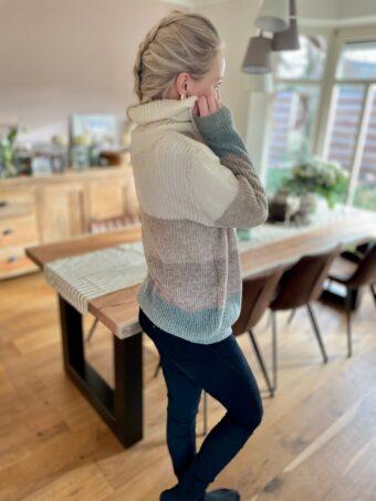 SensesSweater aus Strickpaneelen_ eversewme